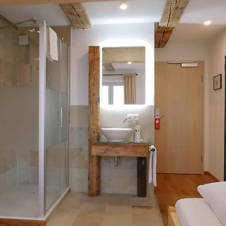 Thurner Wirtshaus Hotel